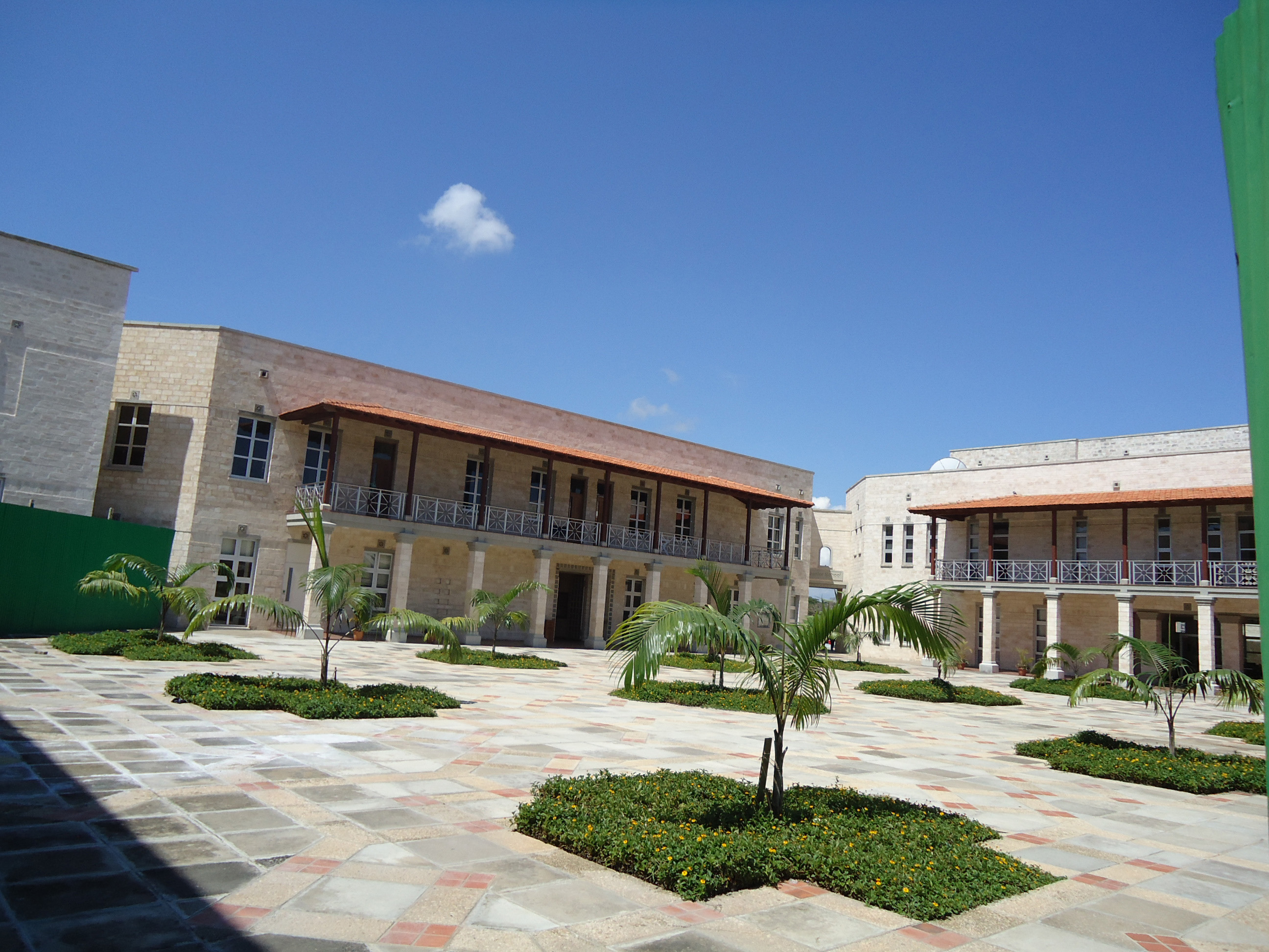 Aga Khan Msa, 2005 - 2012 — image 2 of 5